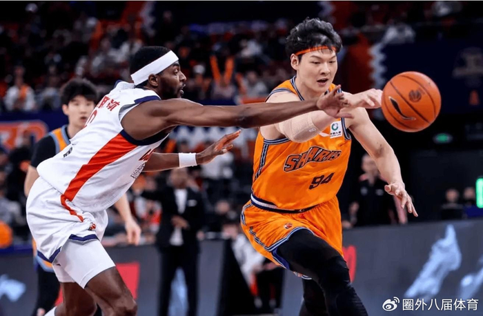 芒果体育在线登入-郭艾伦缺席，上海大胜广州！张镇麟9中1狂打铁，王哲林破万分大关|上海队|洛夫顿|浙江队|浙江男篮|上海男篮_新浪体育_新浪新闻