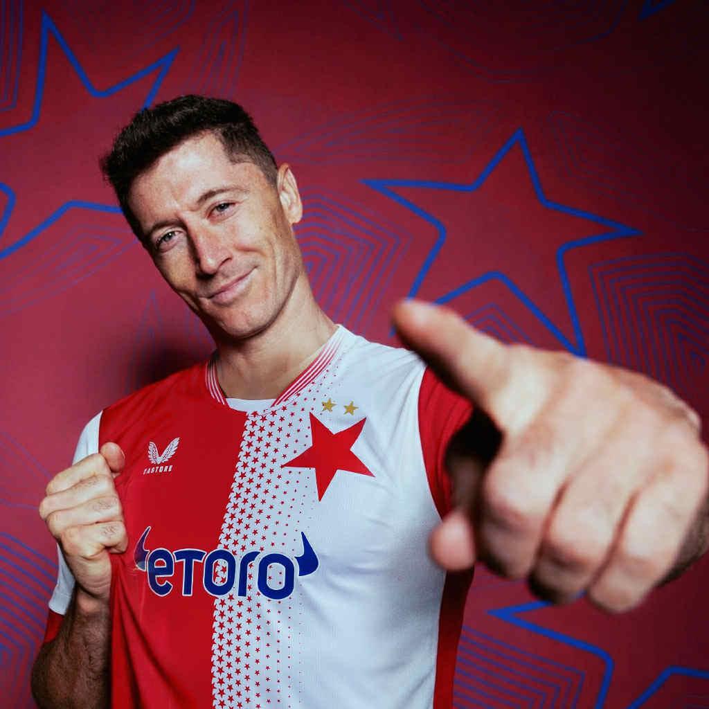 芒果体育官方网址-莱万半场进乌龙，布拉格斯拉维亚将莱万巴萨球衣P成自己球衣