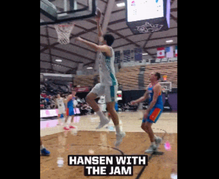 奇异果体育app-炸裂!大帽首轮16号秀!混音队友点评杨瀚森