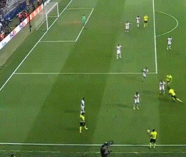 1631732815990021873.gif 【欧冠】贝林厄姆传射 哈兰德破门 多特客场2比1胜
